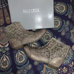 BRAND NEW Lace Boots